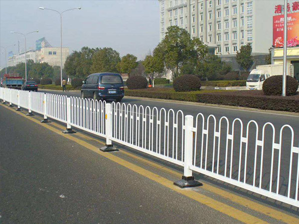 交通護欄4